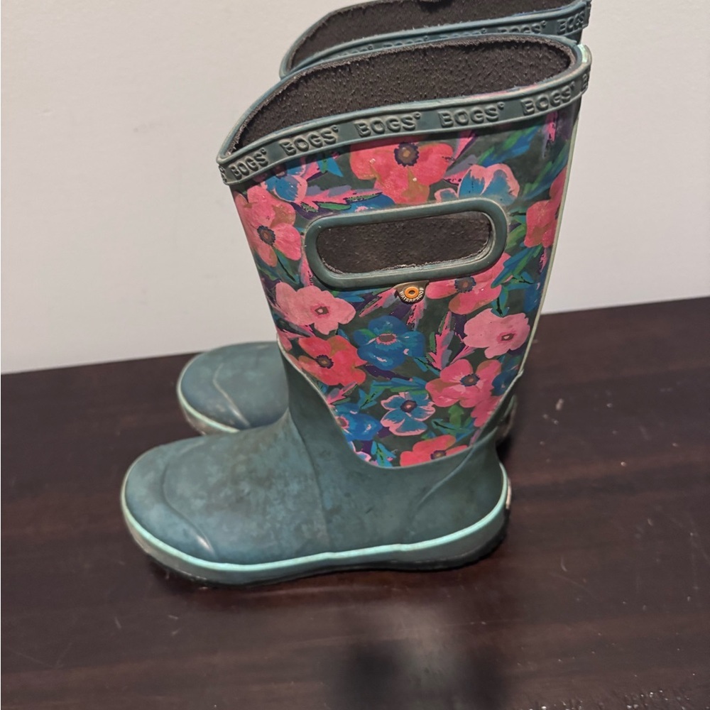 Bogs Classic Pansies Floral Boots